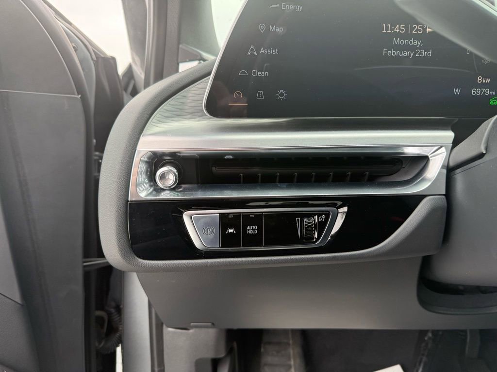 Certified 2024 Cadillac Lyriq Sport image 21