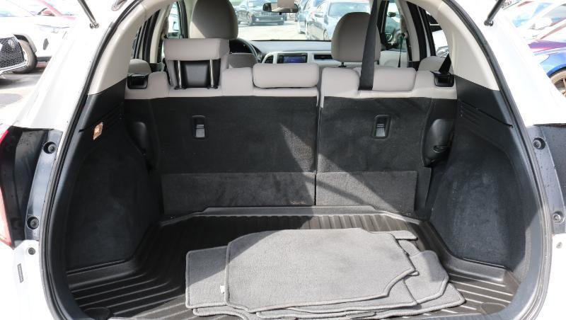 Used 2018 Honda HR-V EX image 22