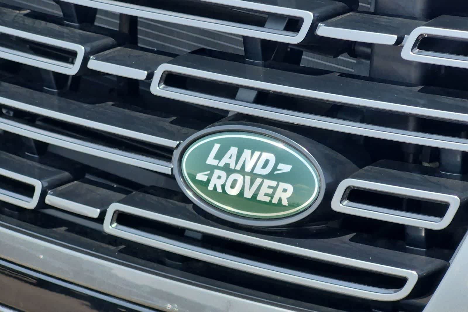 New 2026 Land Rover Range Rover SE AWD/4WD image 11