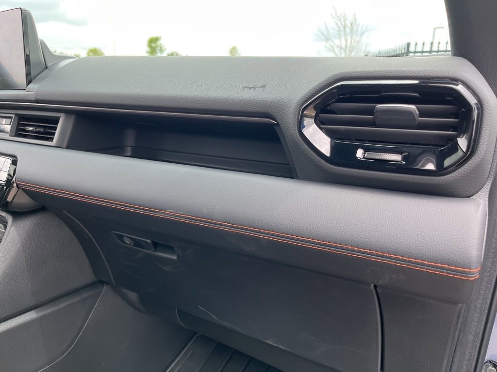 Certified 2025 Honda Pilot TrailSport image 32