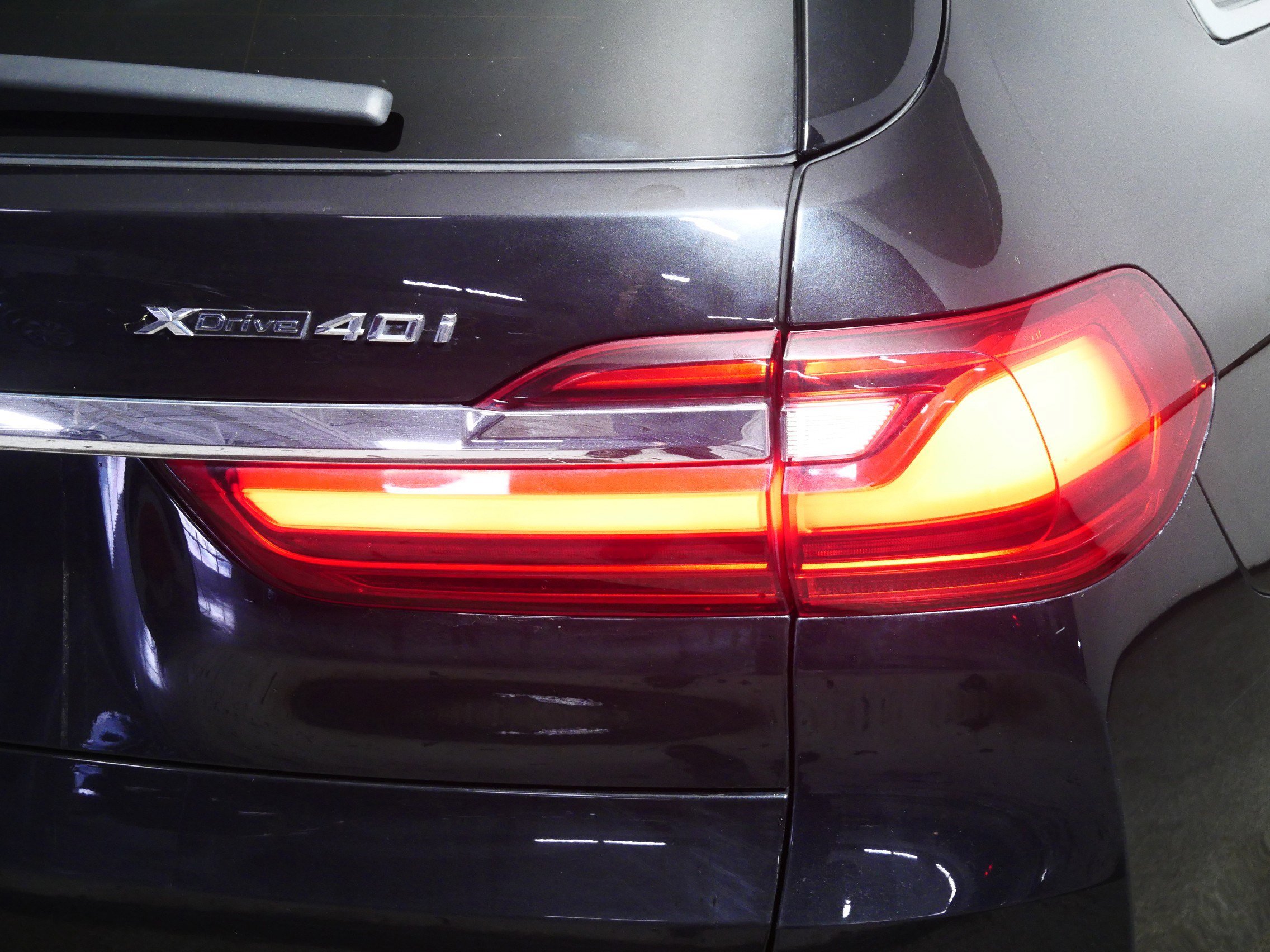 Used 2020 BMW X7 xDrive40i w/ Premium Package image 17