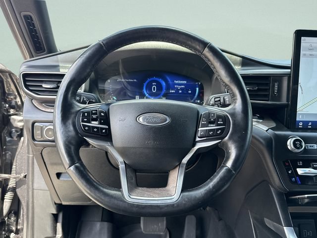 Certified 2020 Ford Explorer Platinum w/ Premium Technology Package AWD/4WD image 19