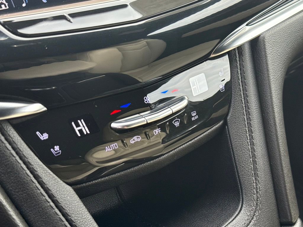 Certified 2023 Cadillac XT6 Sport image 7