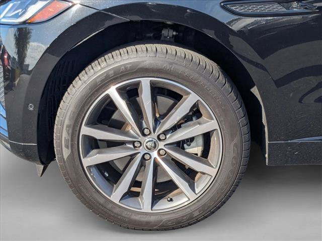 Used 2024 Jaguar F-PACE R-Dynamic S AWD/4WD image 18