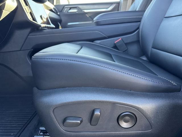 New 2026 GMC Acadia Elevation w/ Elevation Premium Package FWD image 16