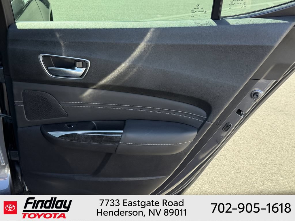 Used 2018 Acura TLX V6 w/ Technology Package FWD image 17
