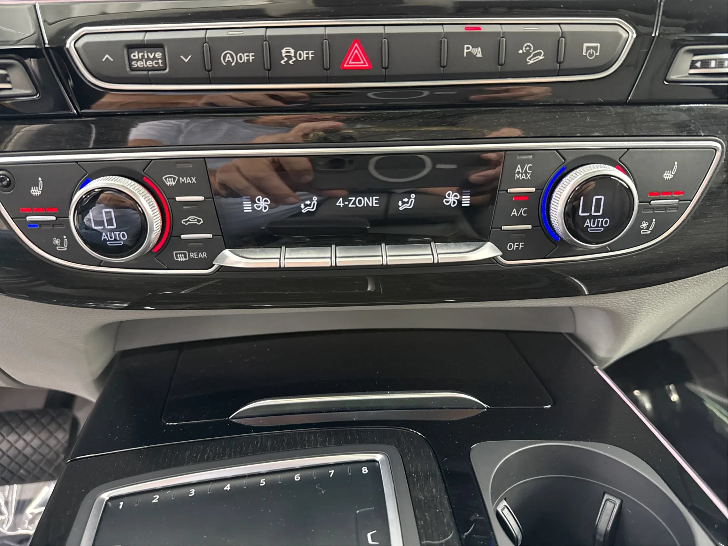 Used 2018 Audi Q7 3.0T Prestige AWD/4WD image 44
