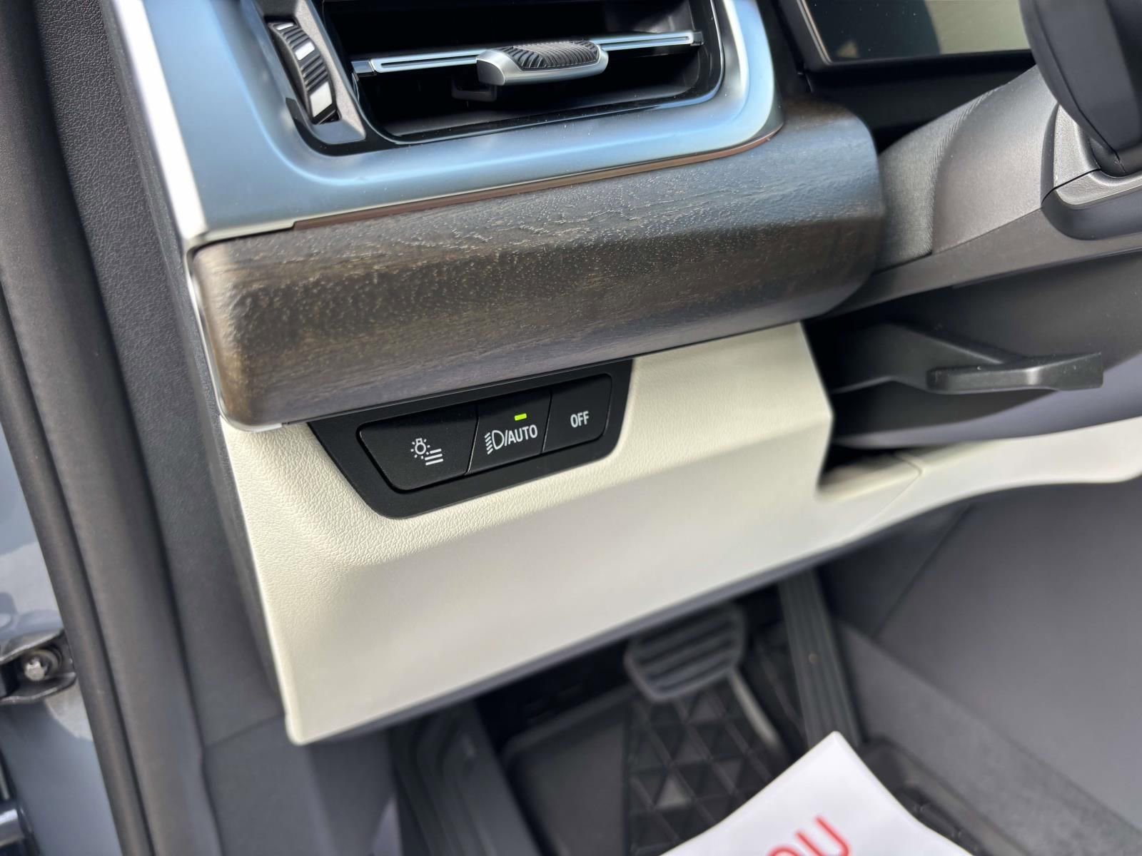 New 2026 BMW X1 xDrive28i w/ Technology Package image 15