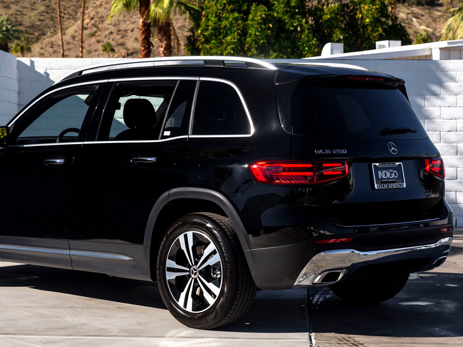 Used 2025 Mercedes-Benz GLB 250 image 7