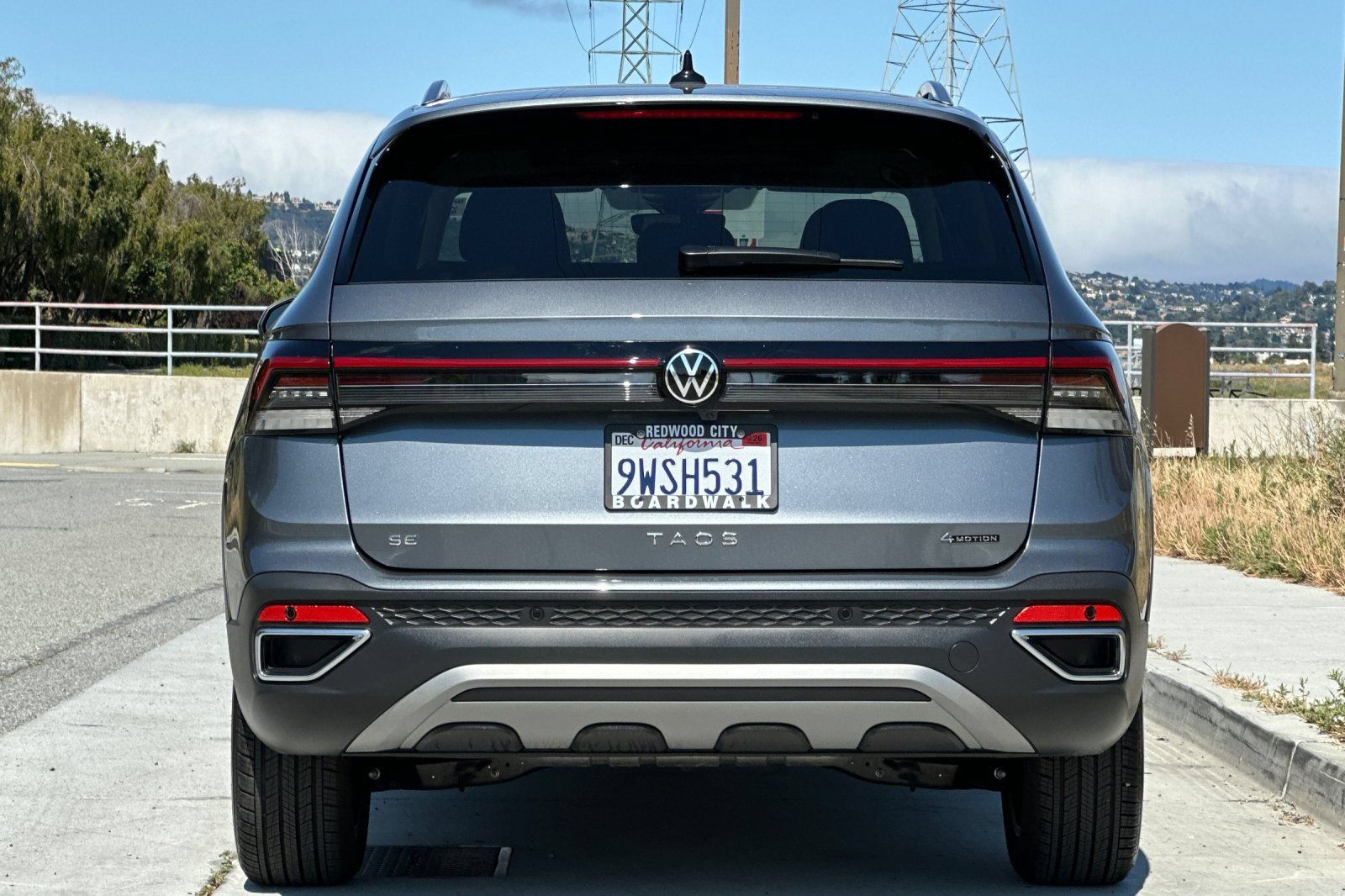 Certified 2026 Volkswagen Taos SE w/ Panoramic Sunroof Package AWD/4WD image 5