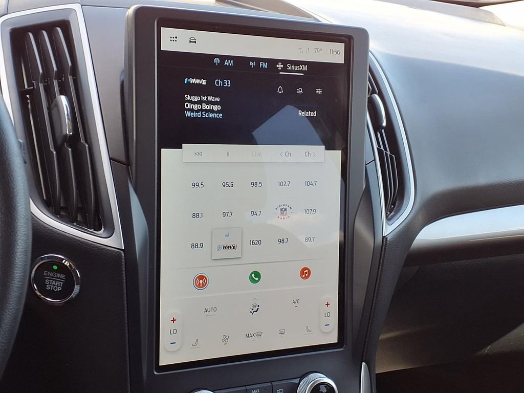 Used 2024 Ford Edge SEL image 11