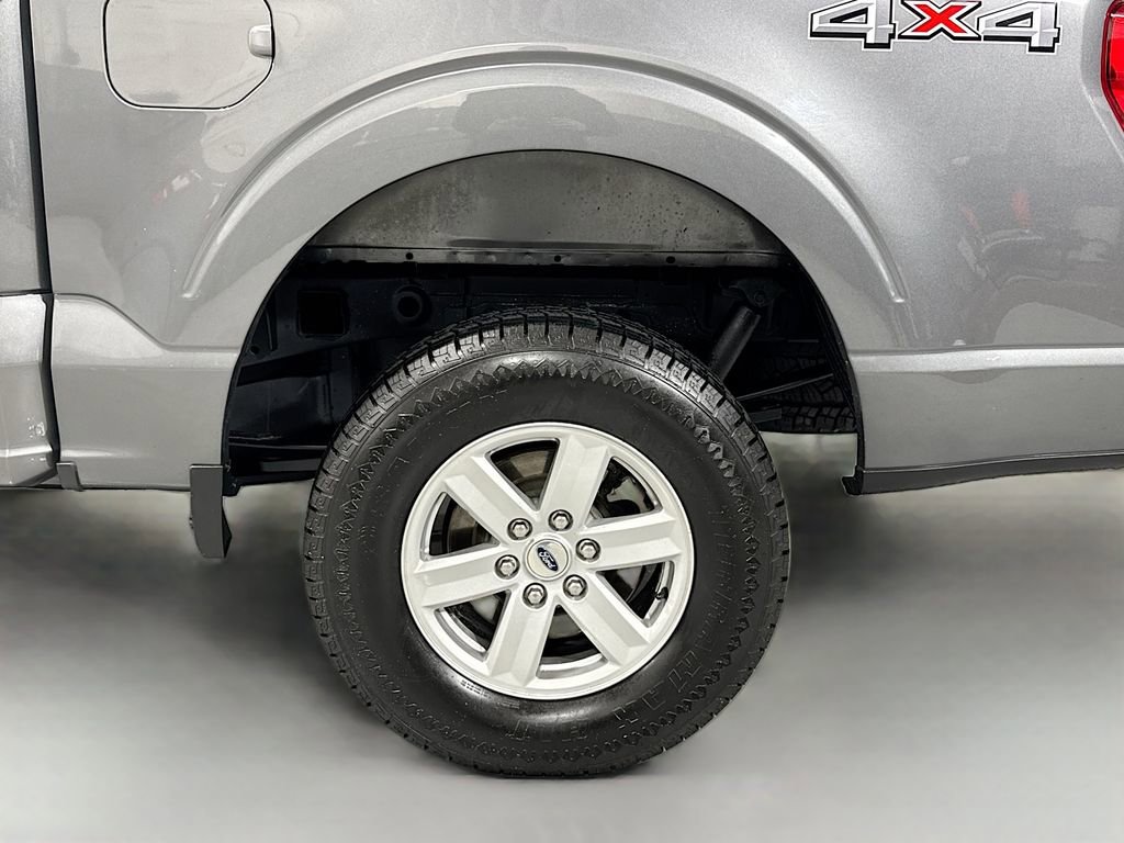 Used 2023 Ford F150 XLT w/ Trailer Tow Package image 12