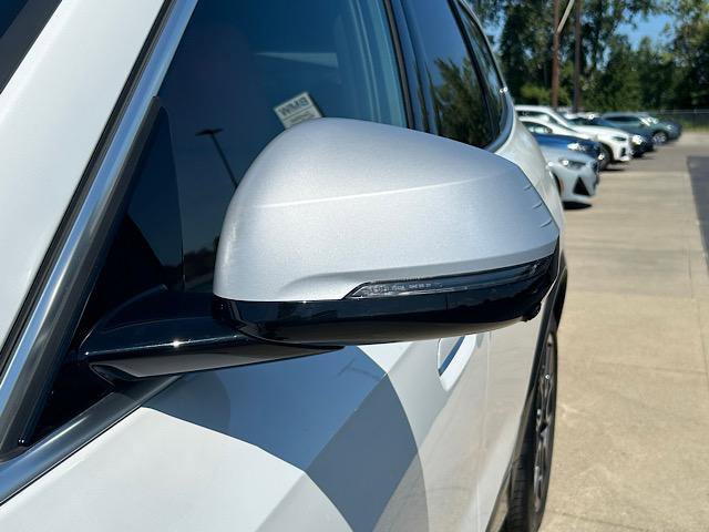 Certified 2023 BMW X1 xDrive28i w/ Premium Package image 6