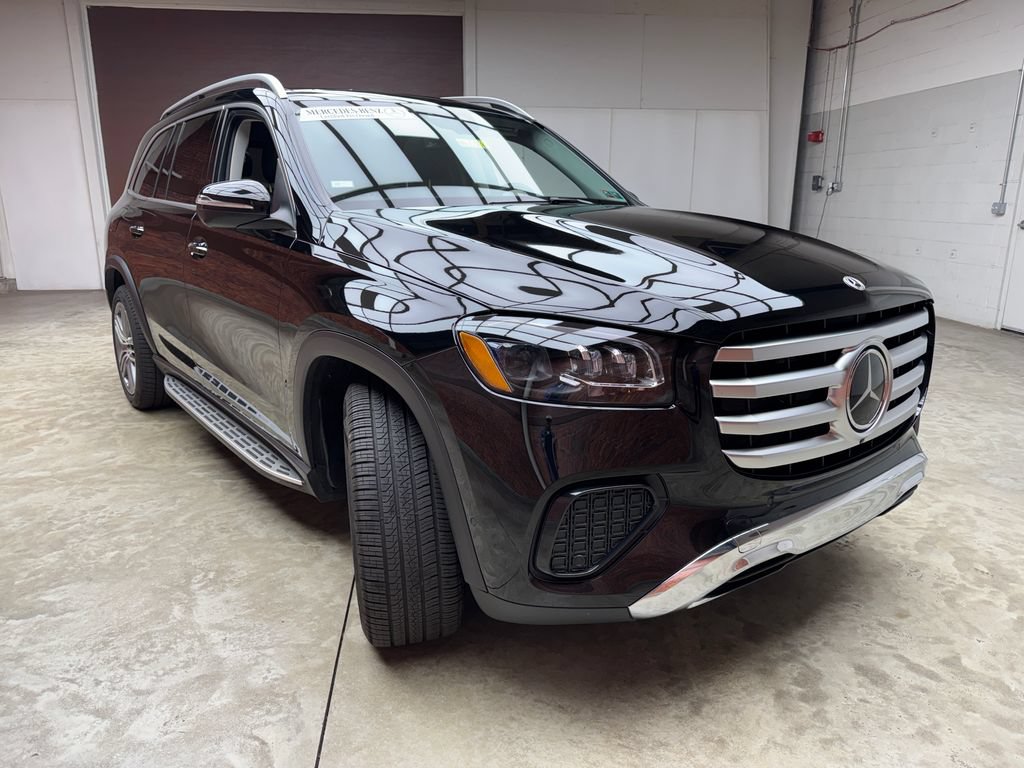 Used 2026 Mercedes-Benz GLS 450 4MATIC image 8