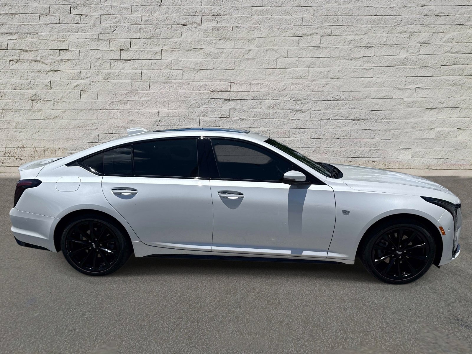 Certified 2025 Cadillac CT5 Sport RWD image 4