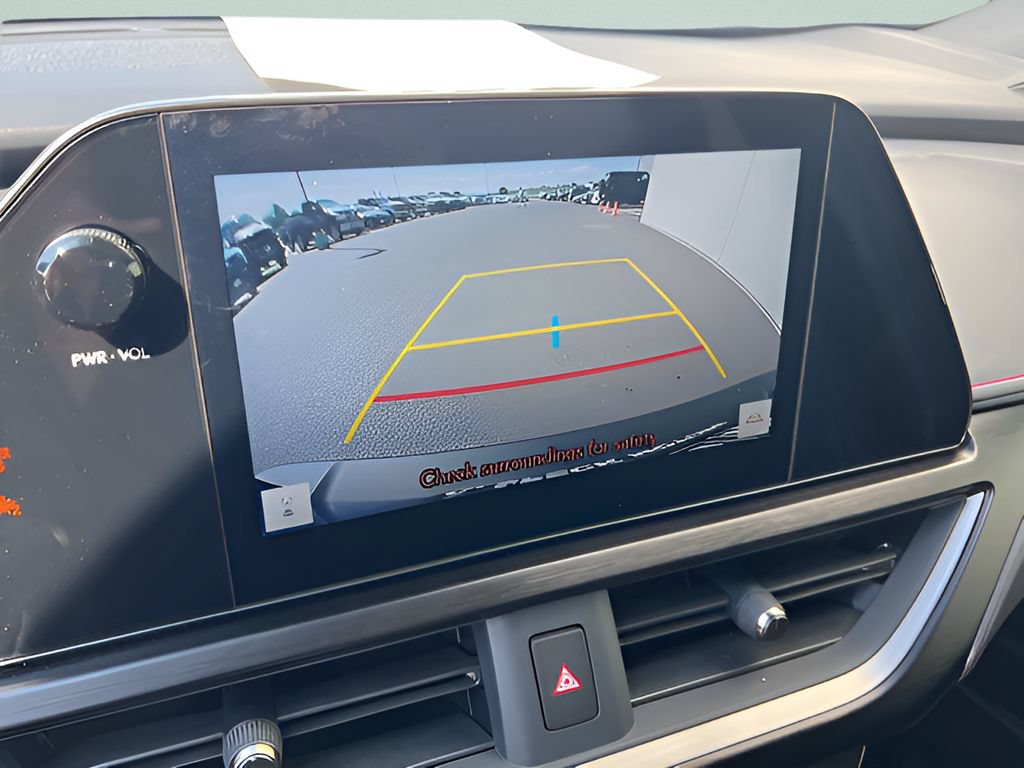 Used 2024 Lexus UX 250h F Sport AWD/4WD image 16
