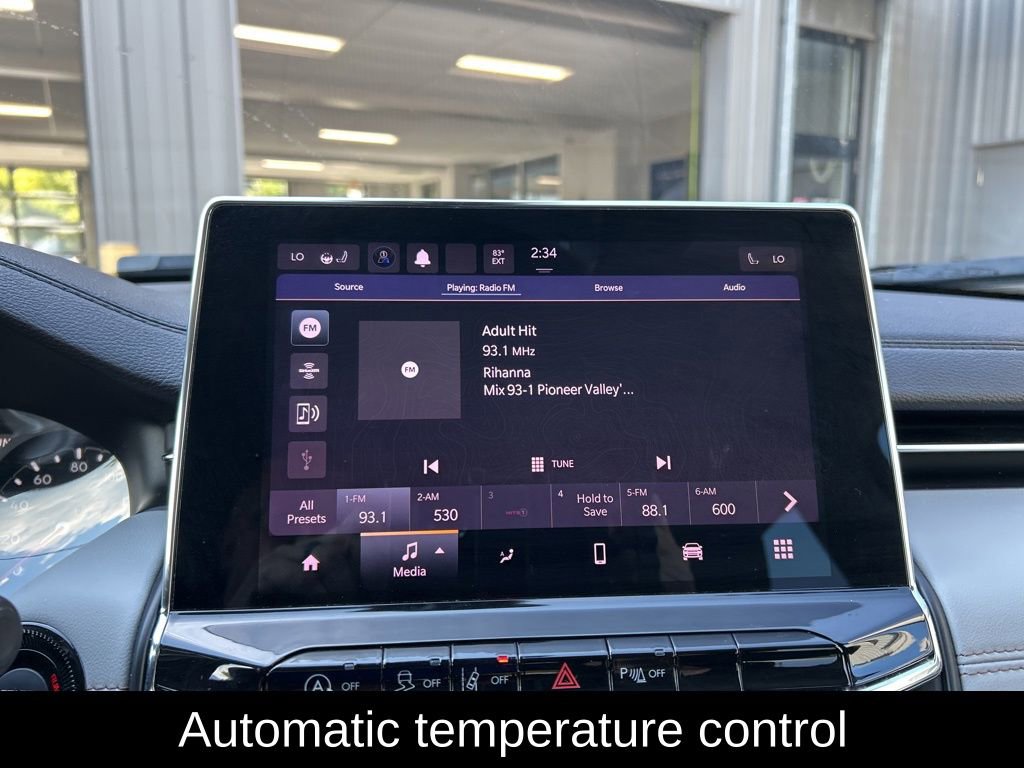 Certified 2022 Jeep Compass Limited image 17