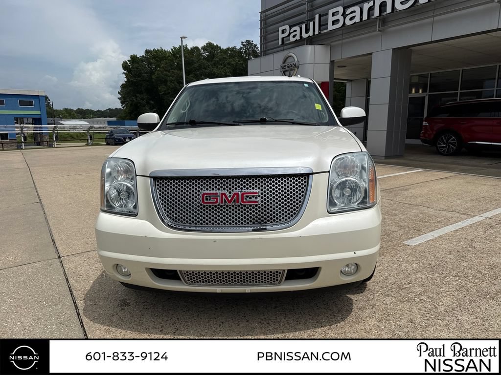 Used 2014 GMC Yukon Denali RWD image 14