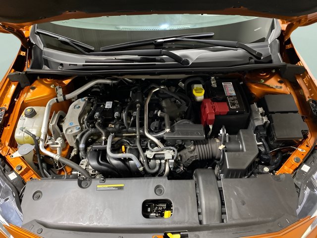 Certified 2023 Nissan Sentra SR FWD image 31