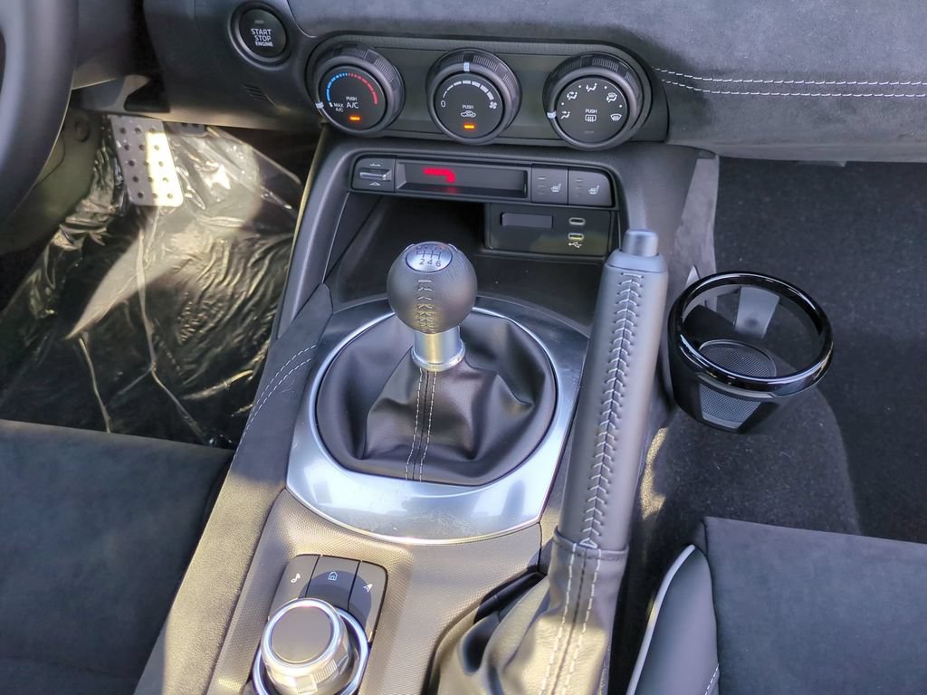 New 2026 MAZDA MX-5 Miata RF Club w/ Interior Package RWD image 16