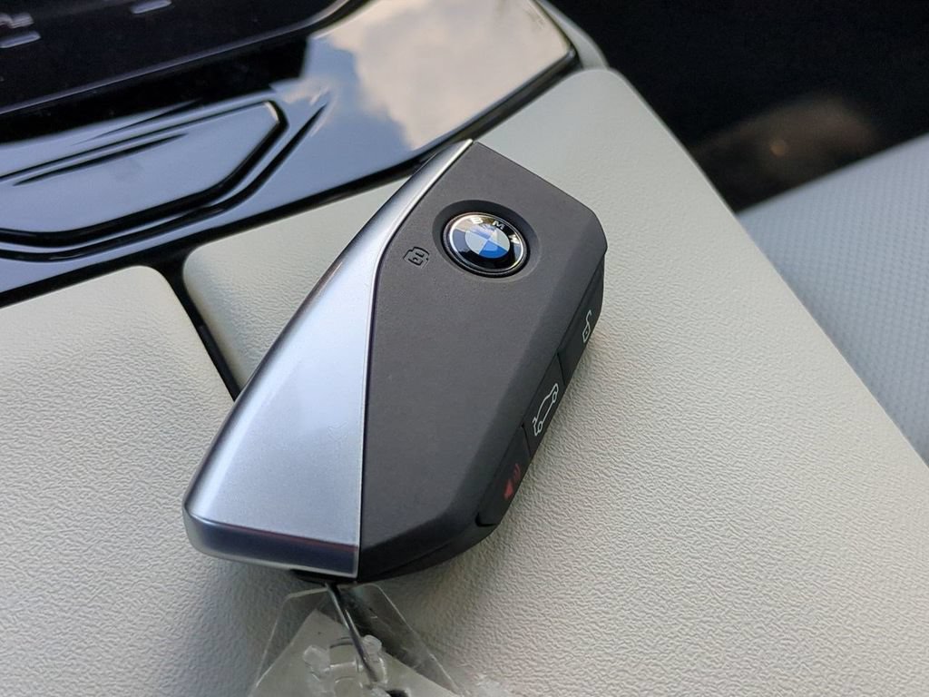New 2027 BMW 530i w/ Premium Package RWD image 29