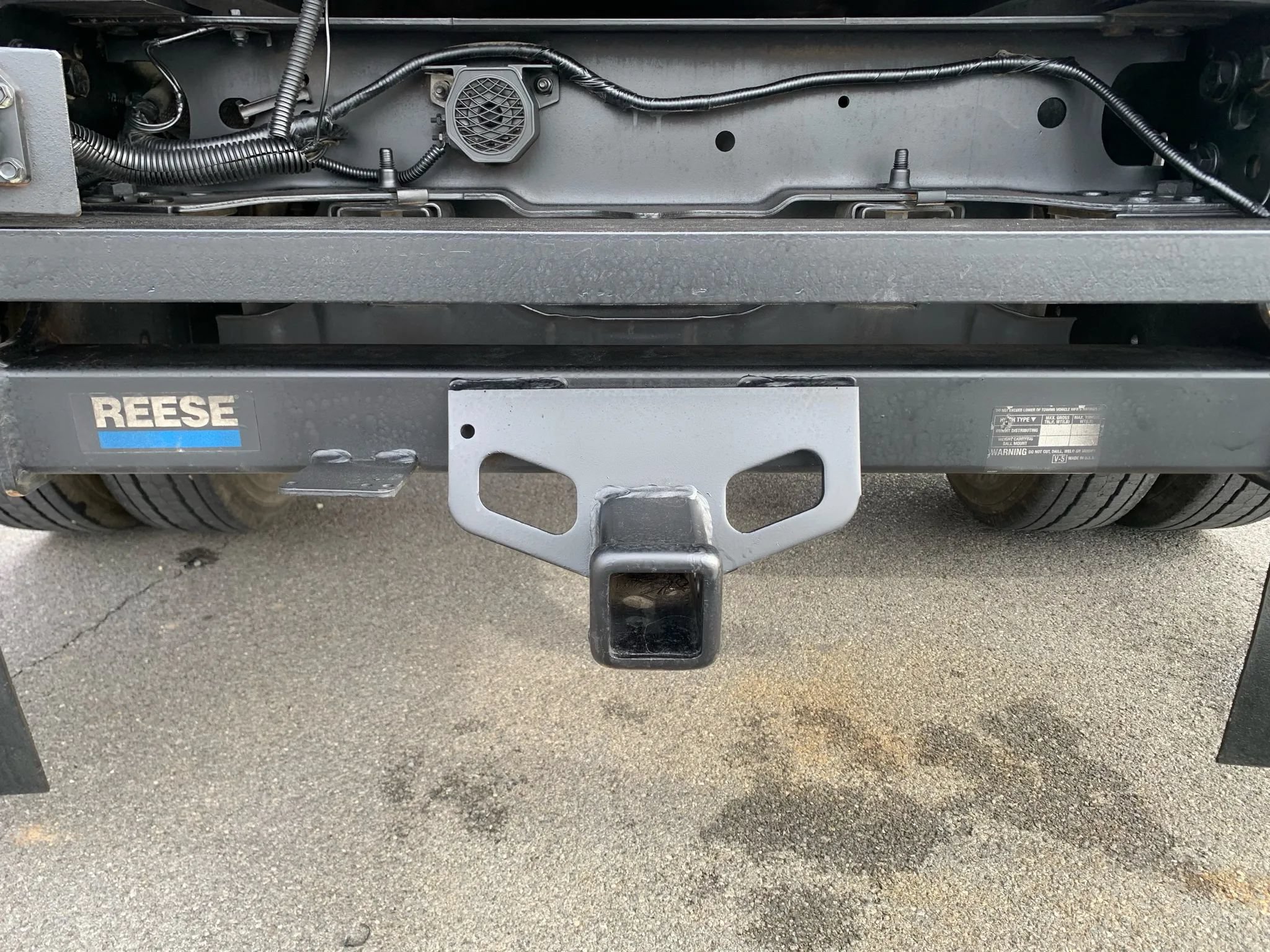 Used 2011 Ford F550 2WD Crew Cab Super Duty w/ Trailer Tow Pkg image 34