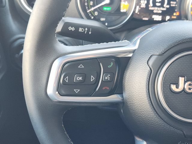 Used 2023 Jeep Wrangler Unlimited Sahara AWD/4WD image 30