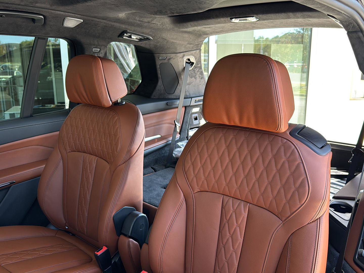 New 2026 BMW X7 M60i image 26