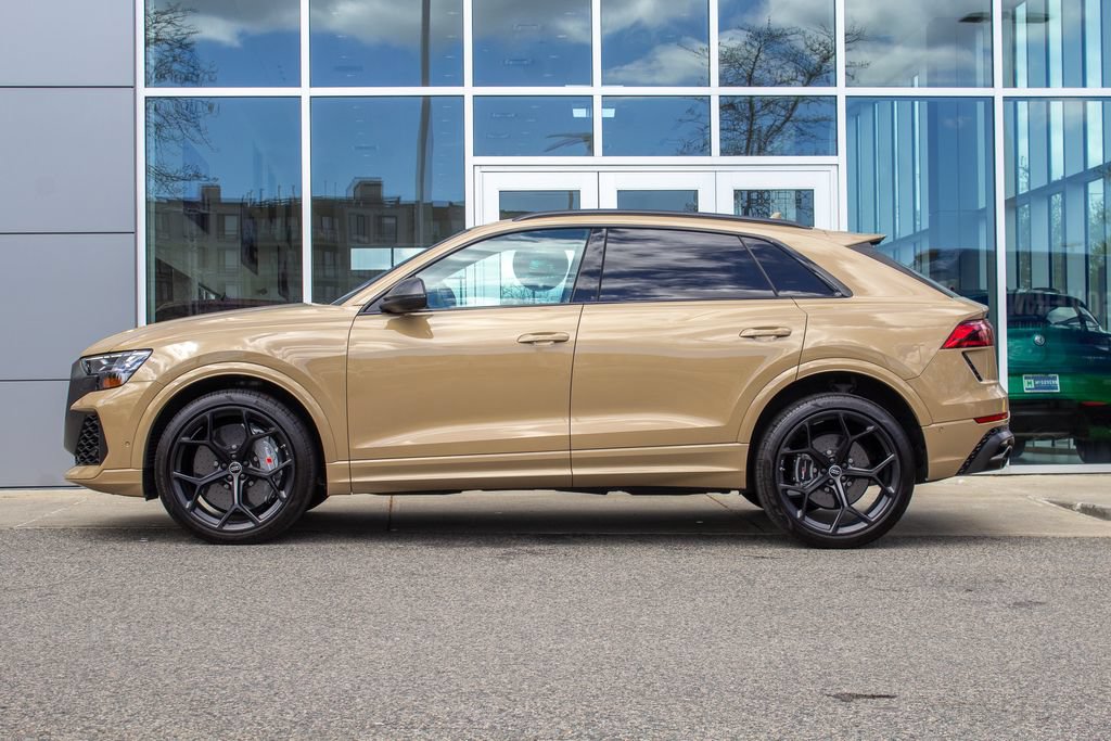 Used 2025 Audi RS Q8 performance AWD/4WD image 7