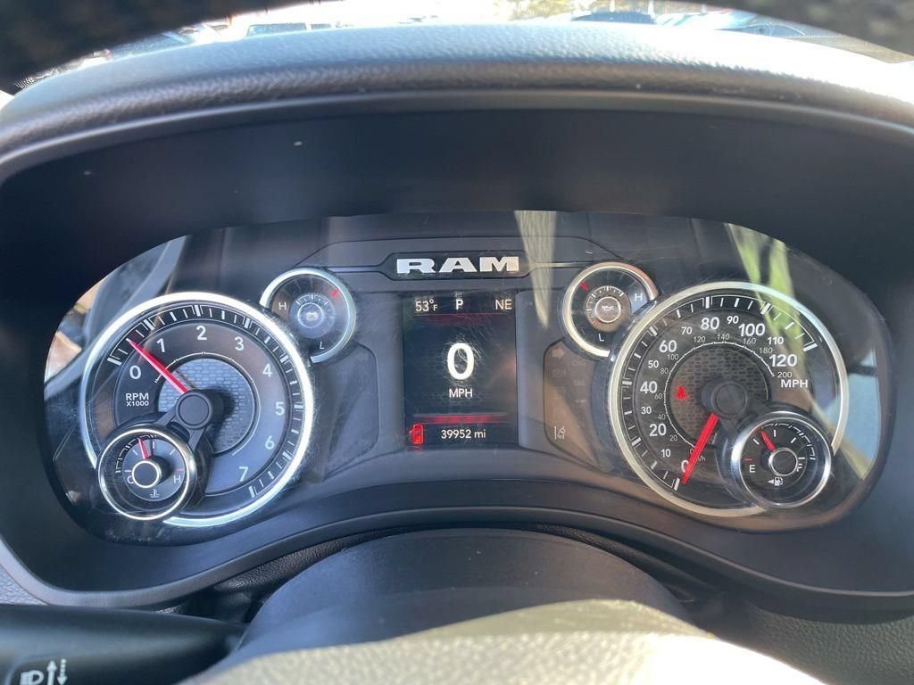 Used 2023 RAM 1500 Big Horn AWD/4WD image 25