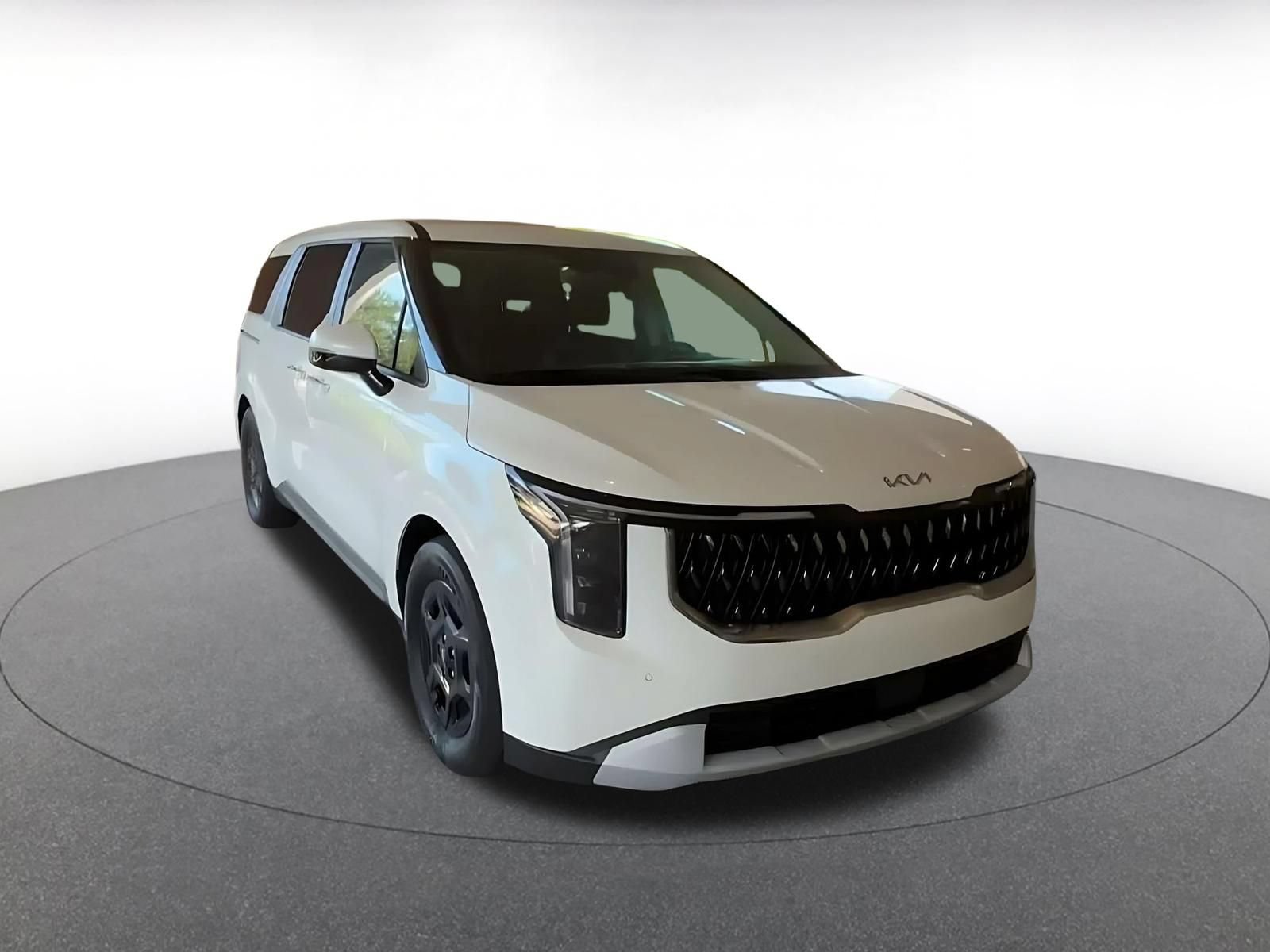 Used 2026 Kia Carnival FWD image 3