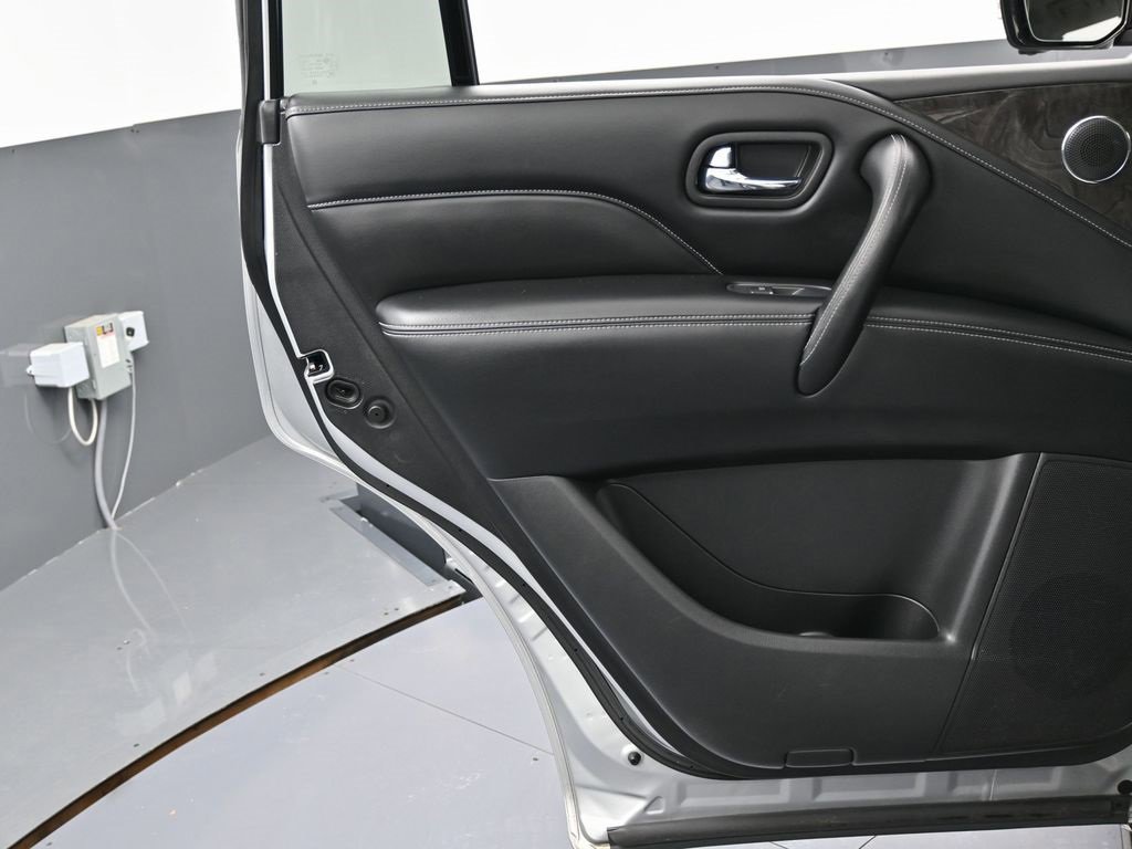 Used 2021 INFINITI QX80 Luxe image 37