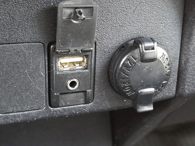 Used 2017 Toyota RAV4 Limited image 8