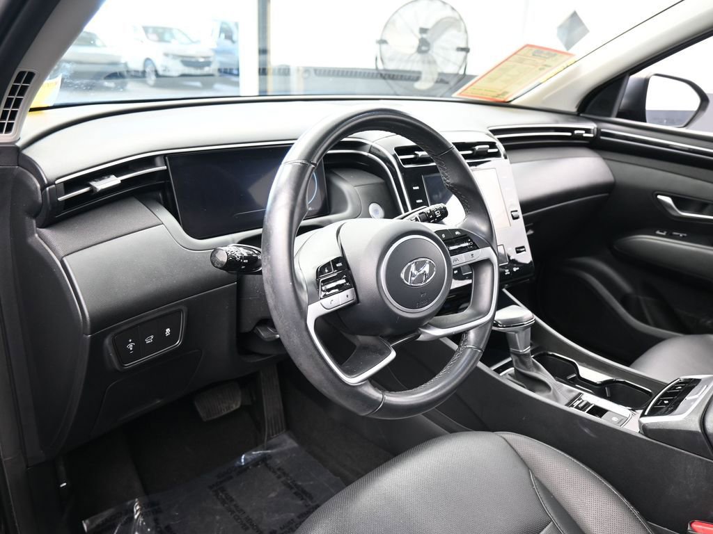 Used 2023 Hyundai Tucson SEL w/ Convenience Package image 10
