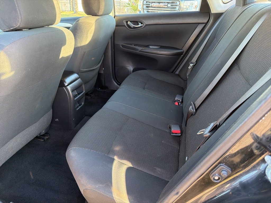 Used 2019 Nissan Sentra S image 11
