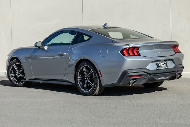 Used 2024 Ford Mustang Premium video 3