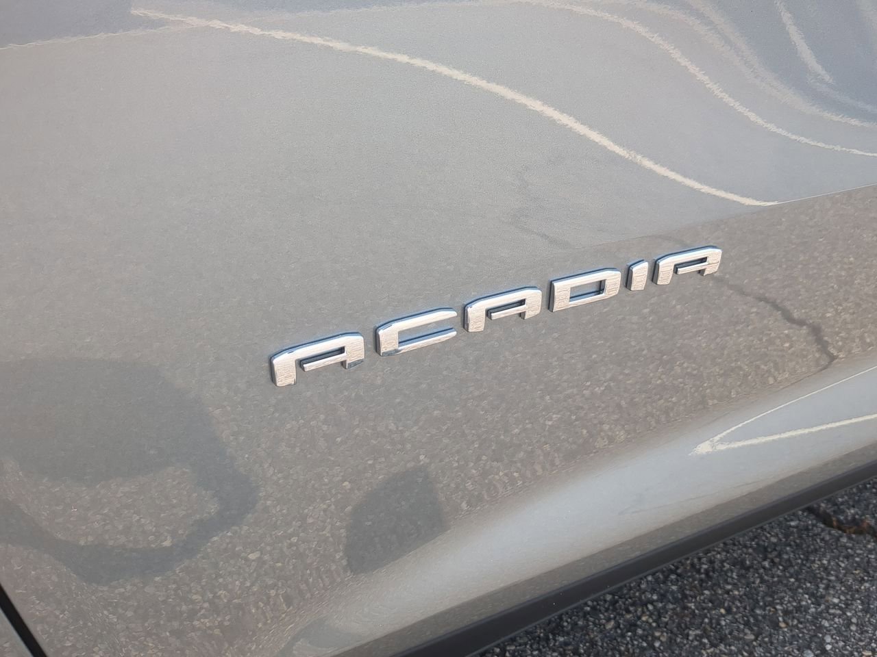 New 2025 GMC Acadia Elevation image 32