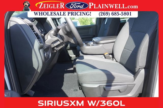 Used 2024 RAM 3500 Tradesman w/ Safety Group image 13