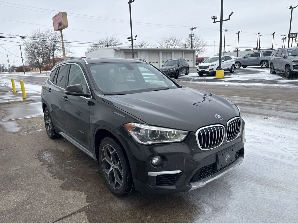 Used 2017 BMW X1 xDrive28i image 3