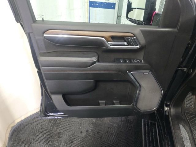 Used 2024 Chevrolet Silverado 3500 High Country w/ High Country Premium Package AWD/4WD image 14