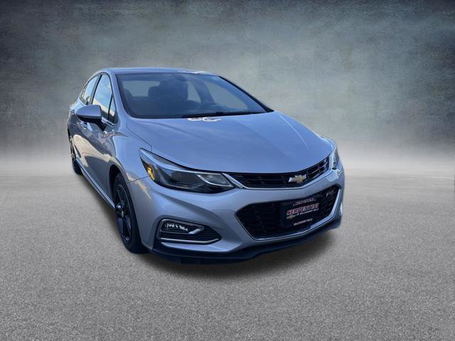 Used 2016 Chevrolet Cruze LT w/ Sun And Sound Package FWD image 5