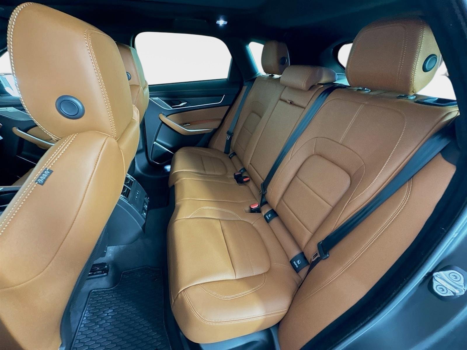 New 2026 Jaguar F-PACE R-Dynamic S AWD/4WD image 24