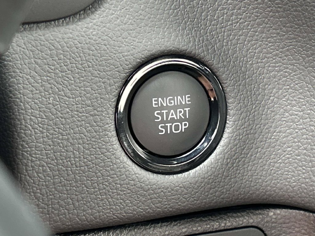 New 2026 Toyota Tundra Limited AWD/4WD image 34