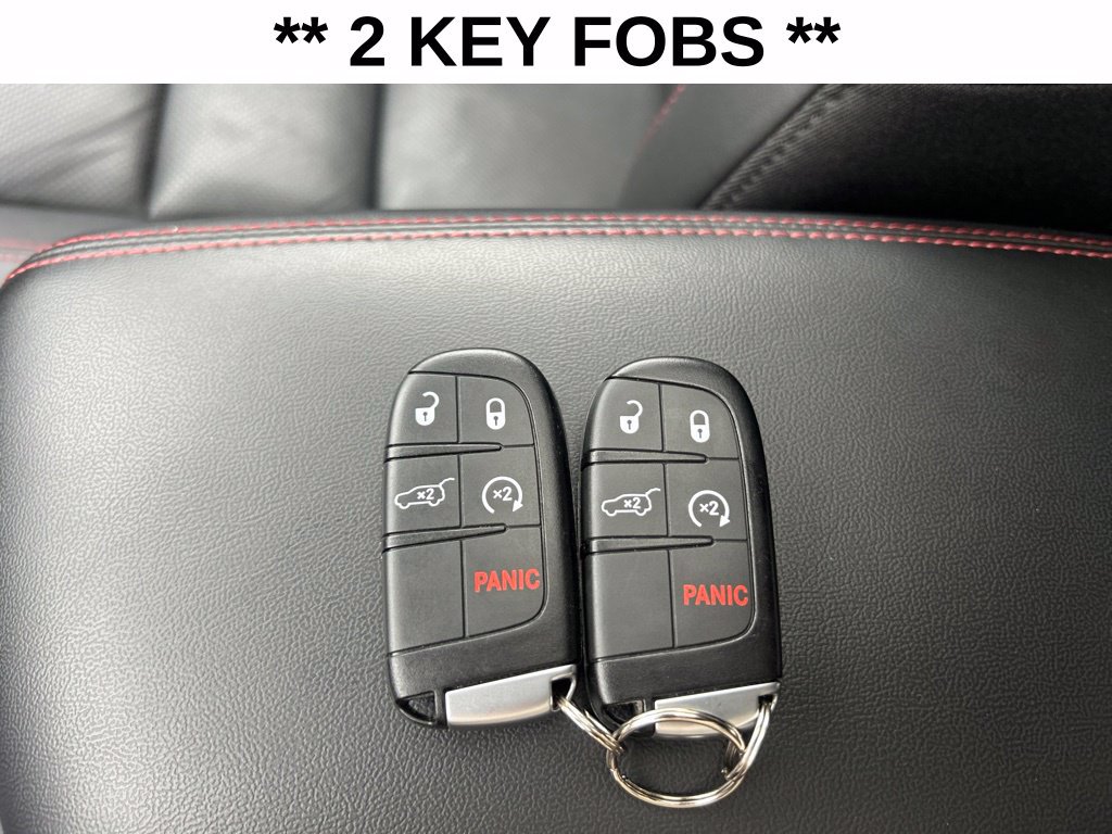 Used 2025 Dodge Durango GT AWD/4WD image 4