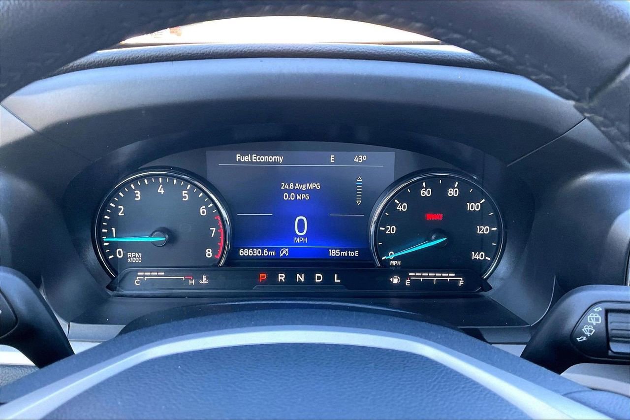 Used 2024 Ford Explorer XLT w/ Equipment Group 202A image 11