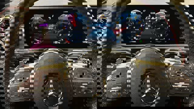 Used 2023 Mercedes-Benz CLA 250 4MATIC image 16