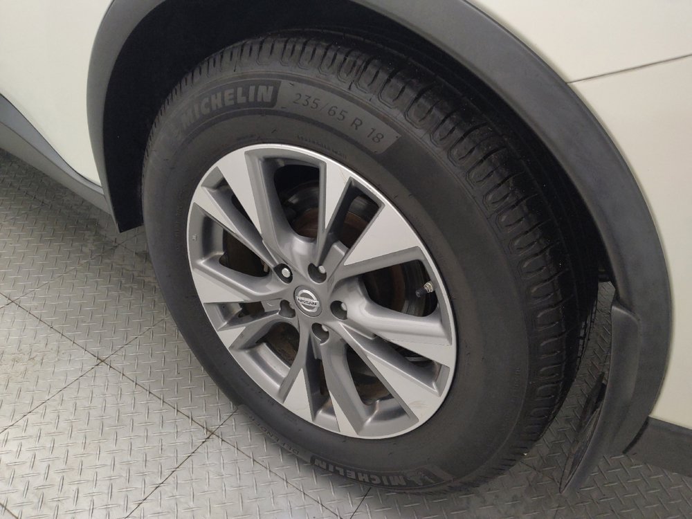 Used 2018 Nissan Murano SL w/ Moonroof Package FWD image 31