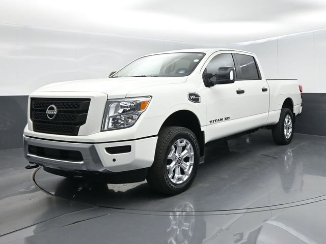 Used 2024 Nissan Titan SV w/ SV Convenience Package image 4