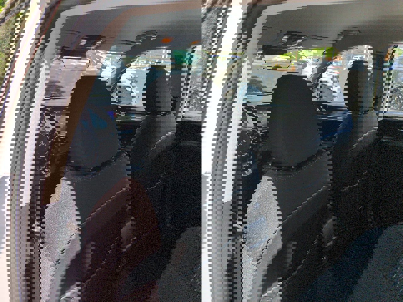 New 2026 Kia K5 LXS image 32