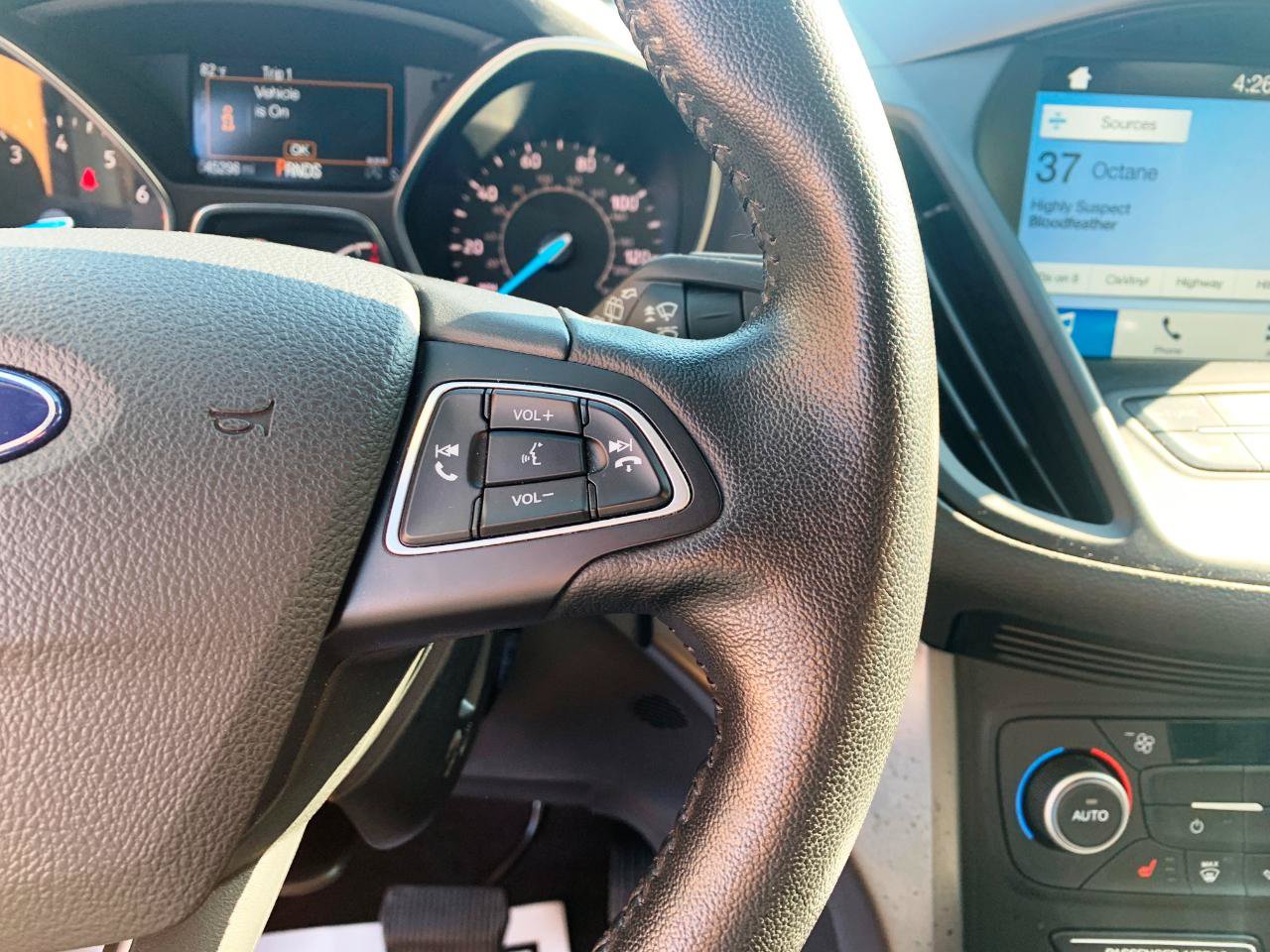 Used 2019 Ford Escape SEL AWD/4WD image 11